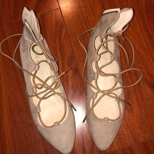 Women’s Tie Up Flats Size 9